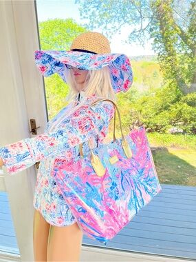 Lilly Pulitzer Pink Blue Coral Printed Beach Hat and Tote Set And UPF Top